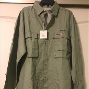 Hook & Tackle fishing gear shirt brand new